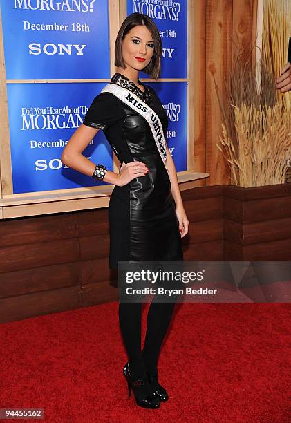 Miss Universe Stefania Fernandez attends the premiere of "Did You Hear About the Morgans?" at Ziegfeld Theatre on December 14, 2009 in New York City.