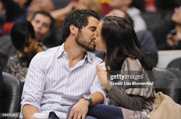 Cash Warren and Jessica Alba kiss eachother during the game between the Indiana Pacers and the Los Angeles Clippers at Staples Center on December 5,...