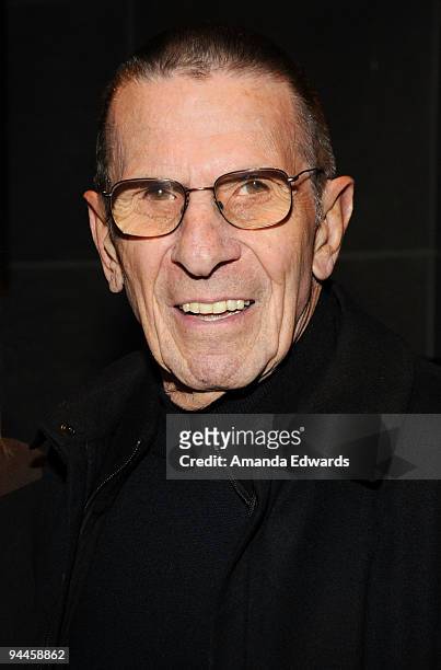 Actor Leonard Nimoy attends the United States Artists announcement of its 50 USA fellowships for 2009 at the Broad Stage on December 14, 2009 in...