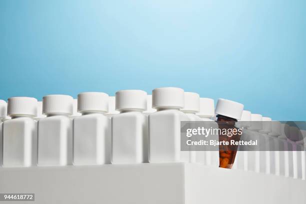 medicine standing out from the crowd - bjarte rettedal stock pictures, royalty-free photos & images