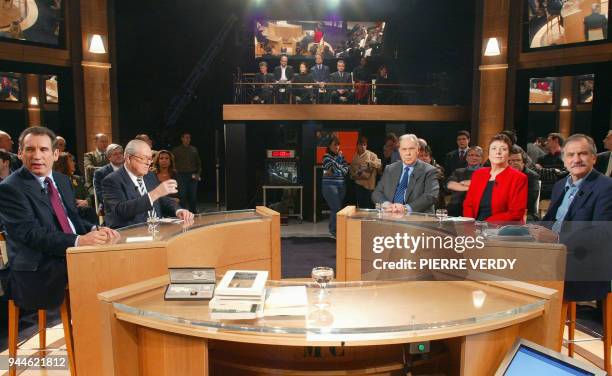 President François Bayrou, FN president Jean-Marie Le Pen, RPF president Charles Pasqua, spokesperson for LO Arlette Laguiller and deputy mayor of...