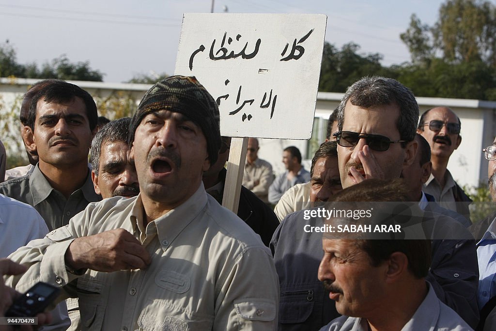 Members of the Iranian oppposition group