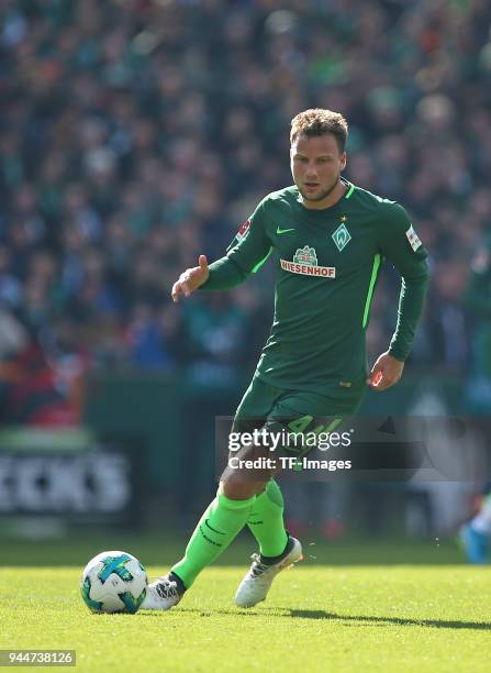 Philipp Bargfrede of Bremen controls the ball during the Bundesliga match between Werder Bremen and Eintracht Frankfurt at Weserstadion on April 01,...