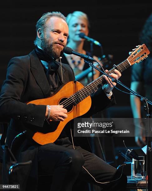 Singer Sting Performs on stage at Salle Pleyel on December 15, 2009 in Paris, France.