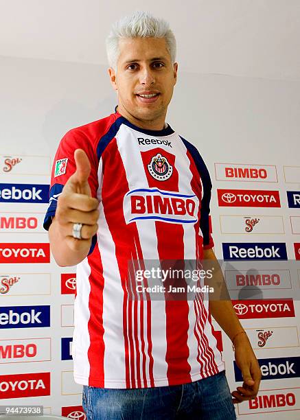 Chivas Guadalajara presents soccer player Adolfo Bautista as a new reinforcement for the Mexican Clausura 2010 at Verde Valle on December 15, 2009 in...