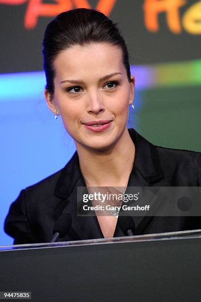 Happy Hearts founder and chair, Petra Nemcova, rings the NASDAQ closing bell on December 15, 2009 in New York City.