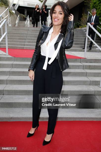Presenter Laurie Cholewa attends FIFI Awards 2018 at Salle Wagram on April 11, 2018 in Paris, France.