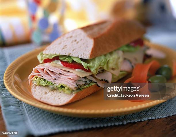 deli chicken sandwich - grinder sandwich fotografías e imágenes de stock