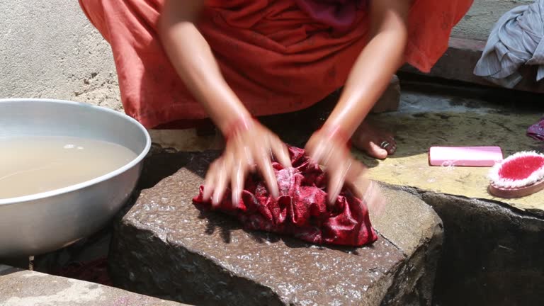 Indian Washing Indian Woman Washing Clothes Videos and HD Footage - Getty Images