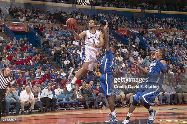 Kansas Xavier Henry in action, layup vs Memphis. St. Louis, MO CREDIT: David E. Klutho