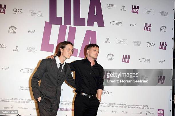 Actor Tom Schilling and actor Florian Lukas attend the premiere of 'LILA LILA' at cinema Kulturbrauerei on December 15, 2009 in Berlin, Germany.