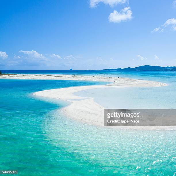 coral cay beach and blue clear water of okinawa - okinawa prefecture stock pictures, royalty-free photos & images