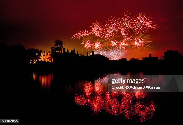 fireworks over hampton court palace - hampton court stock pictures, royalty-free photos & images