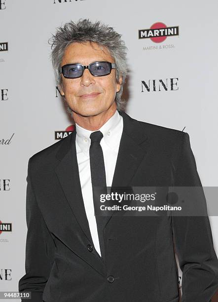 Tommy Tune attends the premiere of "Nine" at the Ziegfeld Theatre on December 15, 2009 in New York City.