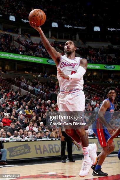 Sean Kilpatrick of the Chicago Bulls shoots the ball against the Detroit Pistons on April 11, 2018 at the United Center in Chicago, Illinois. NOTE TO...