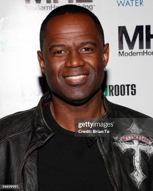 Brian McKnight attends MH+L Magazine premiere party at Boulevard3 on December 15, 2009 in Hollywood, California.