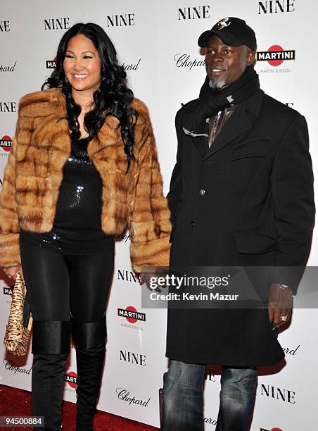 Kimora Lee Simmons and Djimon Hounsou attend the New York premiere of "NINE" sponsored by Chopard at the Ziegfeld Theatre on December 15, 2009 in New...