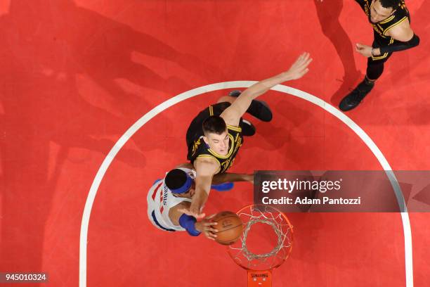 Tobias Harris of the LA Clippers dunks the ball against the Los Angeles Lakers on April 11, 2018 at STAPLES Center in Los Angeles, California. NOTE...