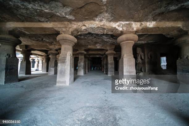 the elephanta caves of mumbai - elephanta caves stock pictures, royalty-free photos & images