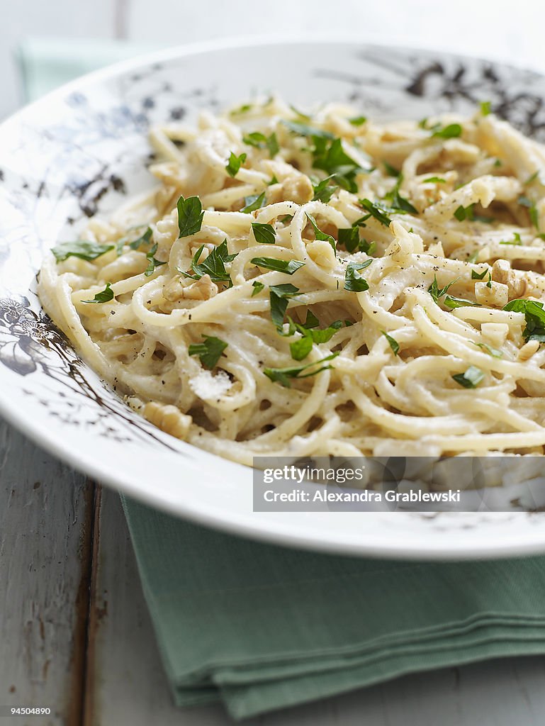 Pasta with Walnut Sauce