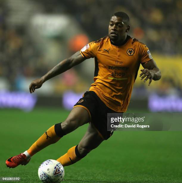 Ivan Cavaleiro of Wolverhampton Wanderers runs with the ball during the Sky Bet Championship match between Wolverhampton Wanderers and Derby County...