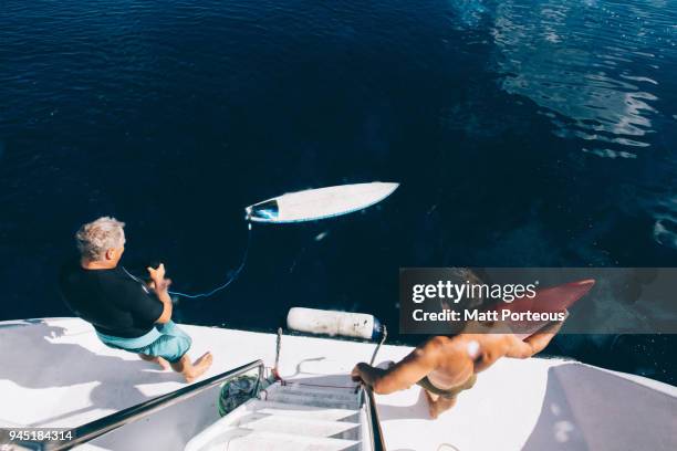 surfers prepare - duck dive stock pictures, royalty-free photos & images