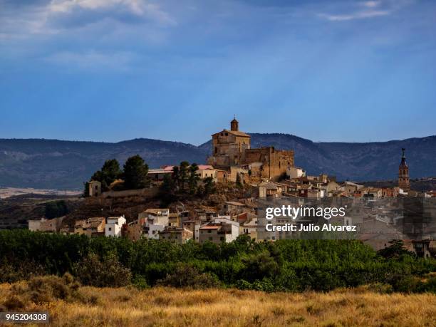 albalate del arzobispo - soleado stockfoto's en -beelden