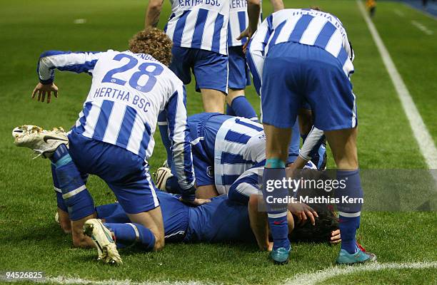 Players of Berlin jubilate after Gojko Kacar scored the first goal during the UEFA Europa League match between Hertha BSC Berlin and Sporting...