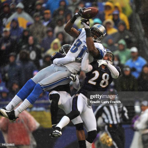 Tom Zbikowski of the Baltimore Ravens defends against the Detroit Lions at M&T Bank Stadium on December 13, 2009 in Baltimore, Maryland. The Ravens...