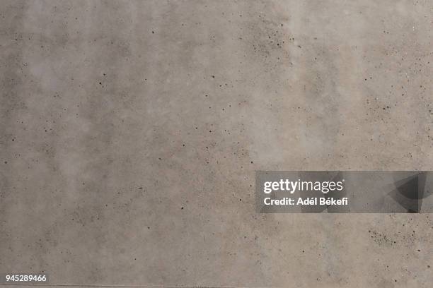 stone wall background - gesso fenómeno natural imagens e fotografias de stock