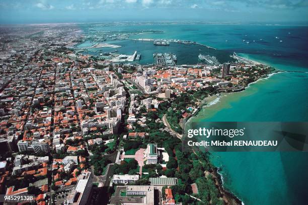 SENEGAL - DAKAR VUE AERIENNE SENEGAL - DAKAR VUE AERIENNE.