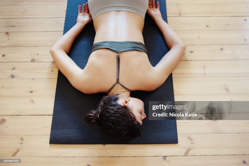 Yoga le relaja de una manera que nada puede