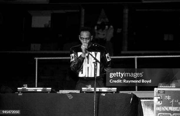 Wiz, deejay for rappers Kid 'n Play performs at Kemper Arena in Kansas City, Missouri in April 1989.