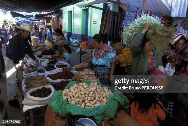 MARCHE DE SAN MIGUEL TOTONICAPAN, GUATEMALA.