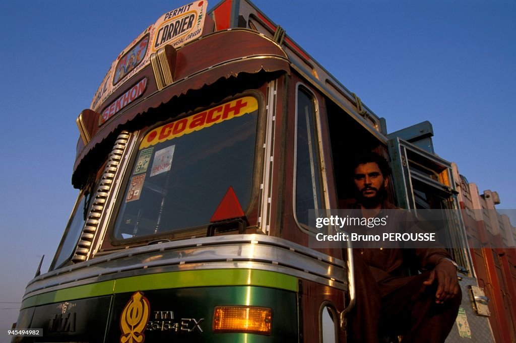 CHAUFFEUR ROUTIER, GRAND TRUNK ROAD A BIHAR, INDE