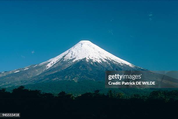 L'OSORNO VOLCAN,REGION DES LACS VBAG CHILI:L'OSORNO VOLCAN,REGION DES LACS VBAG.
