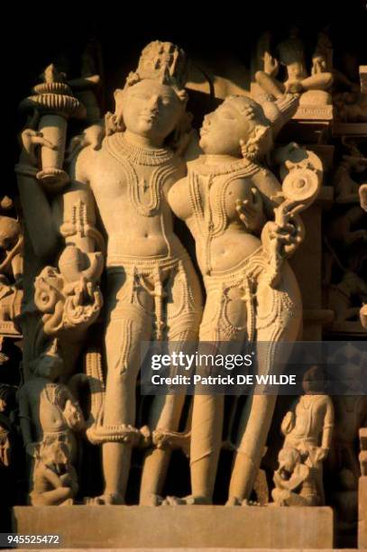 Les temples de Khajuraho forment le plus bel ensemble de temples m?di?vaux de l'Inde centrale. Ils sont remarquables autant du point de vue de...