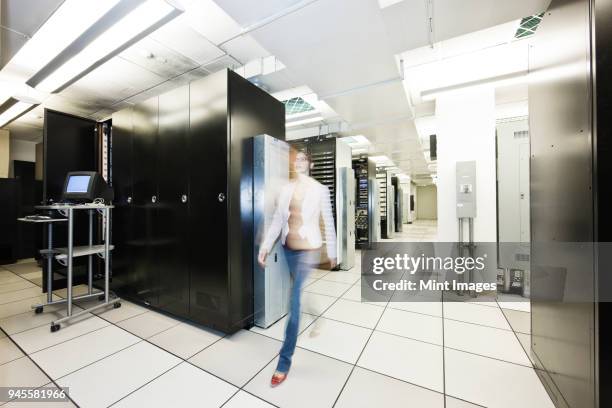 Computer Room Service Computer Room Background Photos and Premium High Res Pictures - Getty ...