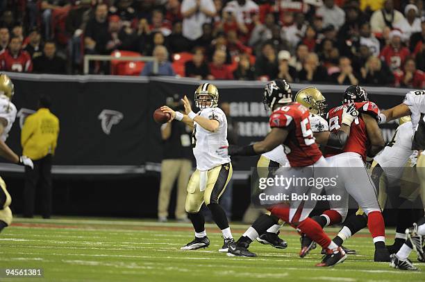 New Orleans Saints QB Drew Brees in action, pass vs Atlanta Falcons. Atlanta, GA CREDIT: Bob Rosato