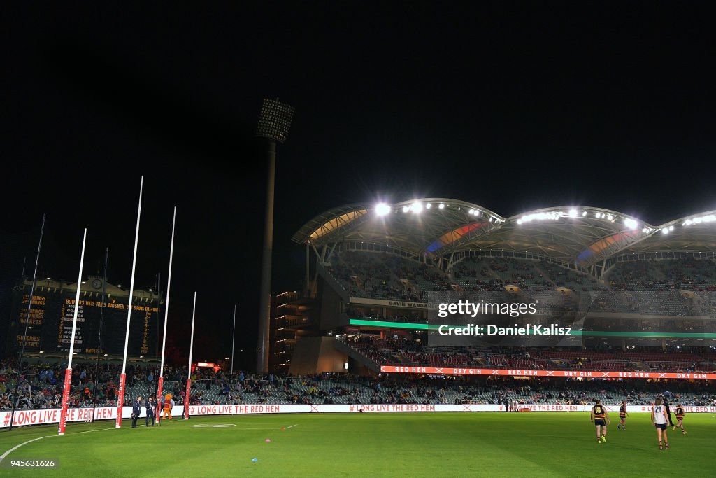 AFL Rd 4 - Adelaide v Collingwood