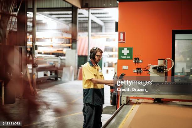 engineer working in semi conducting industry - installing software stock pictures, royalty-free photos & images