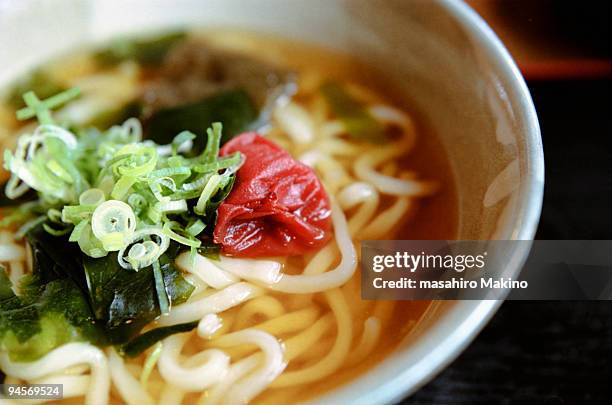 udon noodles - udon noodle stock pictures, royalty-free photos & images