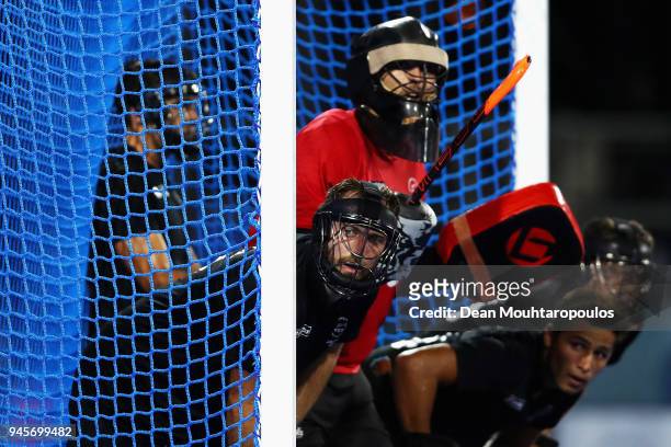 Richard Joyce of New Zealand with team mates gets ready to defend a penalty corner during Men's Semifinal match between India and New Zealand on day...
