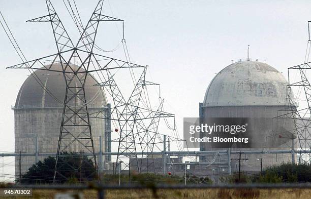 The Comanche Peak nuclear power plant in Glen Rose, Texas, U.S., on Tuesday, Nov. 13, 2007. Texas, facing mounting energy needs, a surge in...
