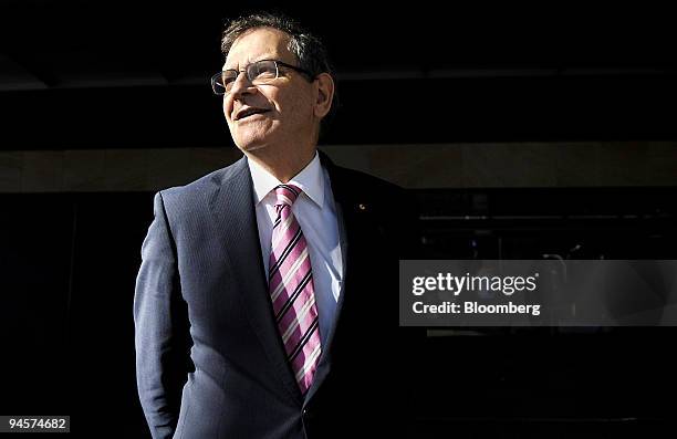 David Cooper Rbc Australian National Research Council Photos and Premium High Res ...
