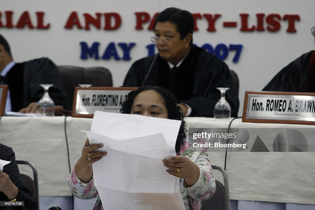 A member of the secretarial staff of the Commission on Elect