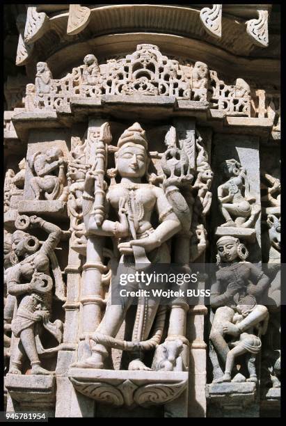 Temple de Suparshvanth, dit "Temple des prostitu?es", ? Ranakpur, Inde.