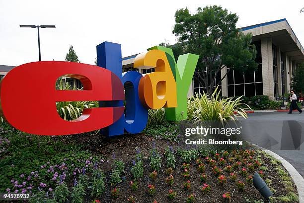Led Ebay Sign 182 Sign In Ebay Stock Photos, High-Res Pictures, and Images - Getty Images