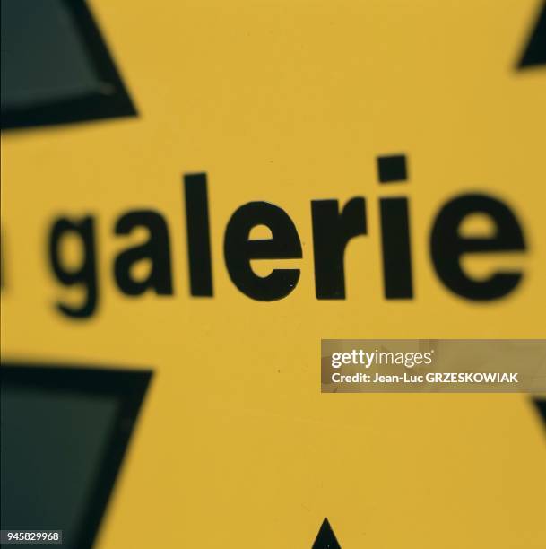 "galerie" en toute lettre : "galerie".