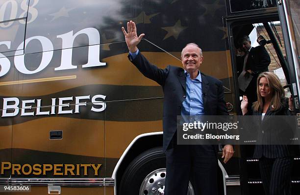 Republican presidential candidate and former Tennessee Senator Fred Thompson, left and his wife Jeri Thompson greet supporters as they arrive at...